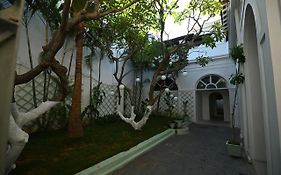 La Cedille - French Heritage House